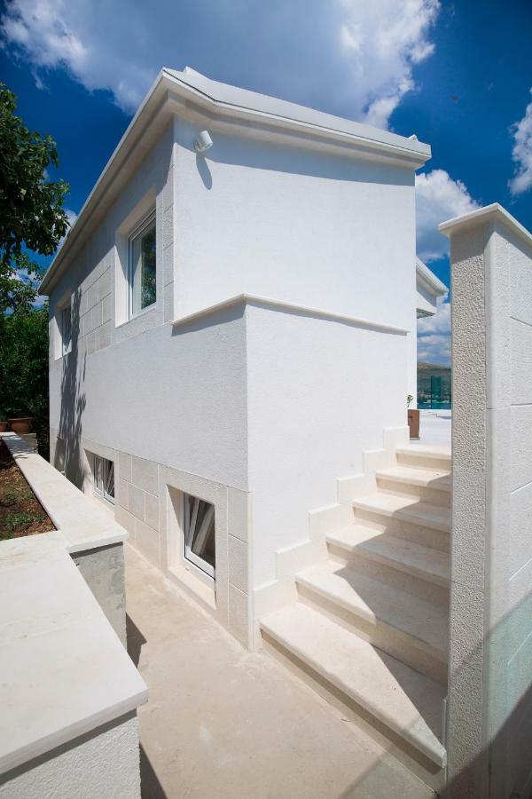Casa Blanca White House Villa Donji Okrug  Dış mekan fotoğraf